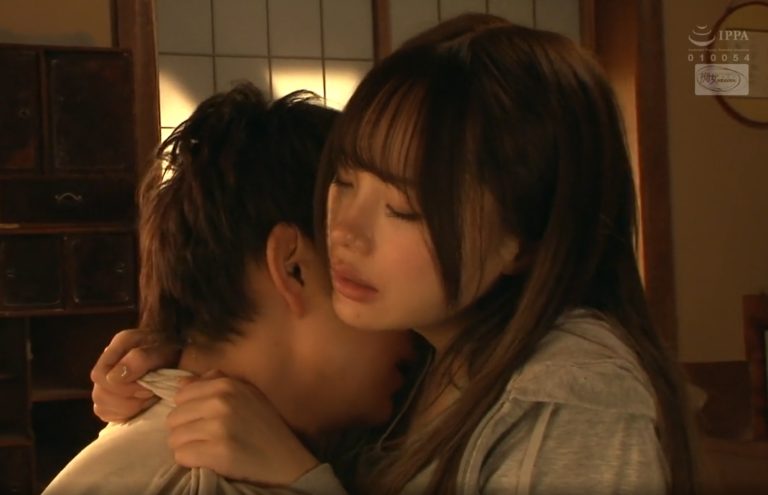 Hãy đụ em trước khi em lên thành phố…