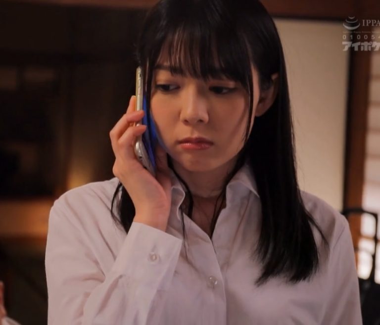 Công Tác Chung Phòng Với Ông Sếp Ghét Nhất, Khách Sạn Suối Nước Nóng… Bị “Làm” Liên Tục Không Ngừng Nghỉ