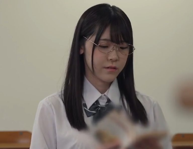 Không Ai Để Tin Tưởng, Sáng Tối Đâu Cũng Bị “Gieo Giống” Liên Tục