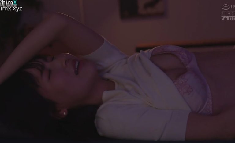 Say Rượu Ở Nhà Bạn, Cô Gái Ngực To Bị Cả Lớp Nam Sinh “Chơi” Luân Phiên Không Thương Tiếc