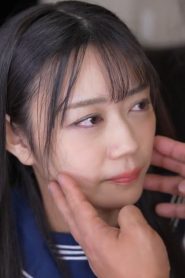 Nữ Sinh Cao Ráo Nghèo Khổ Bị Đám Ông Già Nhỏ Con Vây Quanh, “Ăn” Hết Mình Để Bán Thân